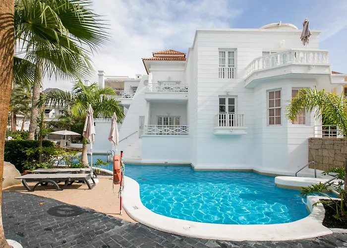 Spacious With Ocean View Daire *